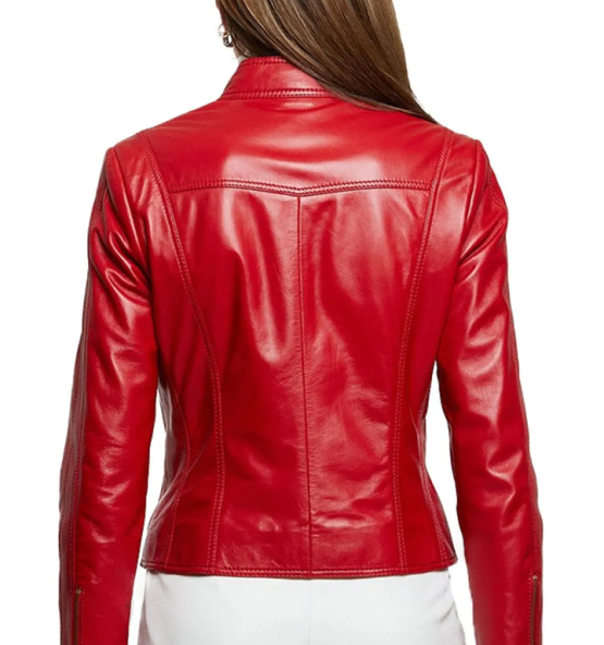 woman red back
